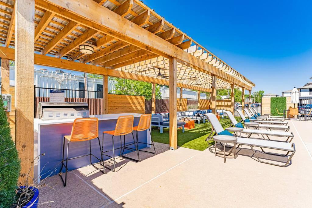 Central 1Br King Bed Suites, Close To Downtown & Domain Όστιν Εξωτερικό φωτογραφία