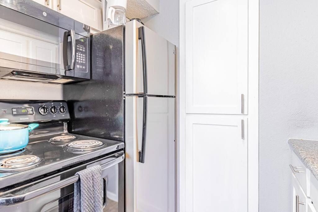 Central 1Br King Bed Suites, Close To Downtown & Domain Όστιν Εξωτερικό φωτογραφία